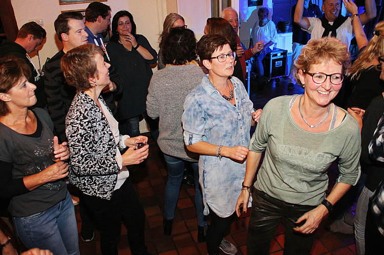 Muzikaal 60 & 70's feest door de SDWA met The Oldtimers_61